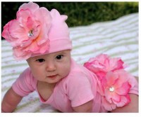 Детская шапочка с цветком